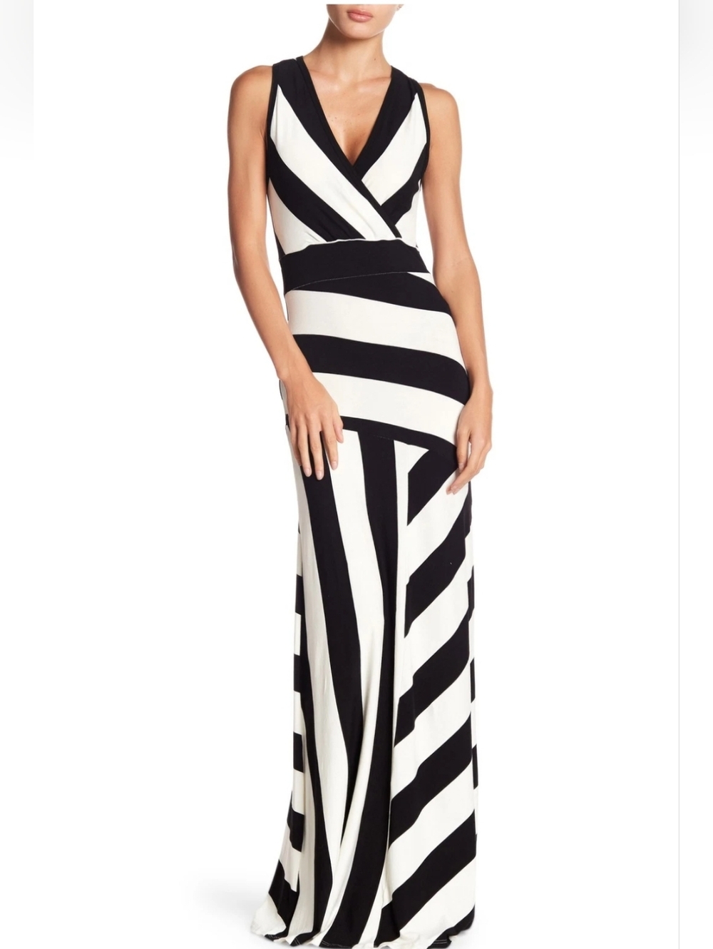Go Couture Sleeveless Black White Stretchy Striped Print Jersey Knit Maxi Dress